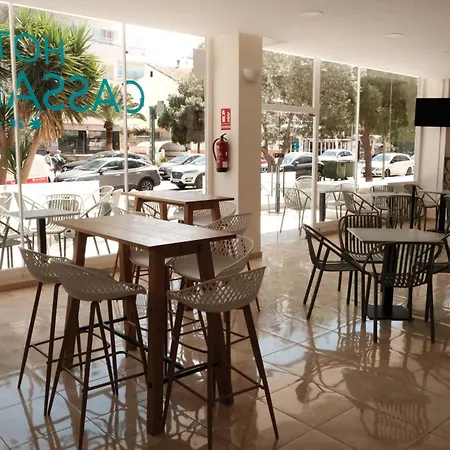 Cassandra Hotel